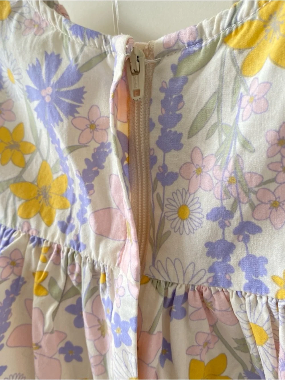 Joe Fresh 100% Cotton Pastel Floral Smocked Long-Sleeve Girl’s Dress Size 5T - Picture 5 of 7